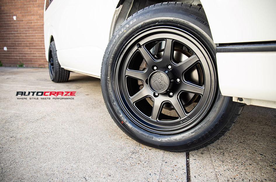 TOYOTA-REGIUS-ACE-TURBINE-XD-SATIN-BLACK